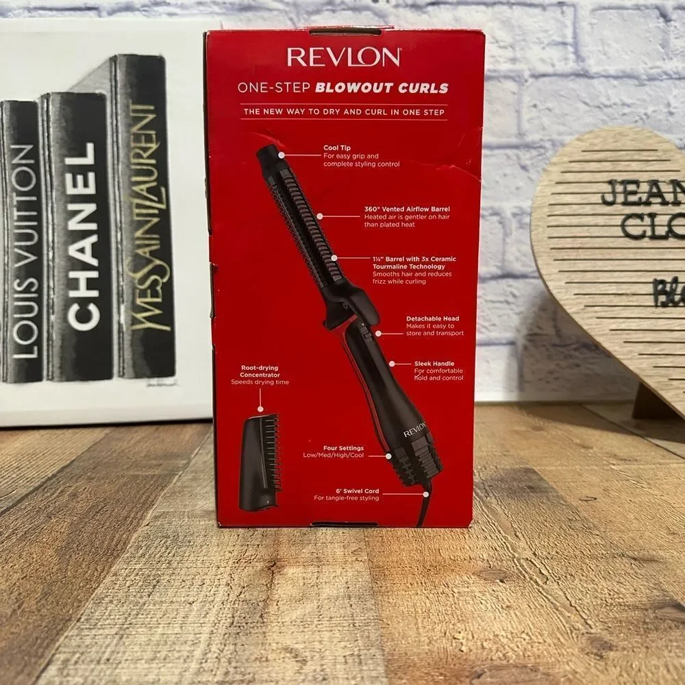 REVLON One-Step Blowout Curls | Dry and Curl in One Step nwt